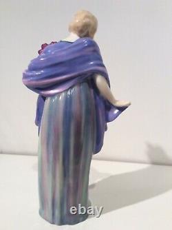 Royal Doulton Figurine Tulips HN1334 Very Rare