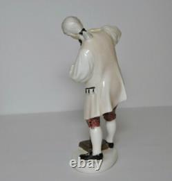 Royal Doulton, HN2239 The Wigmaker Of Williamsburg. Simply perfect. Very Rare