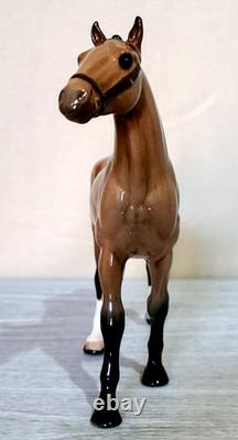 Royal Doulton Hackney Pony Very Rare Bay Gloss Vintage Model No. H261 Vgc