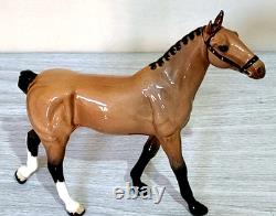 Royal Doulton Hackney Pony Very Rare Bay Gloss Vintage Model No. H261 Vgc