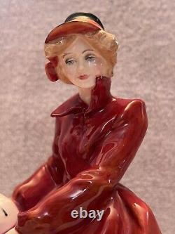 Royal Doulton Louise HN3207 Red Colorway 7.5 Very Rare Excellent