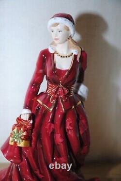 Royal Doulton Mistletoe And Wine Figurine Hn 5399 Very Rare
