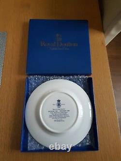 Royal Doulton STS 41 D plate Nasa Space Shuttle Discovery Very Rare