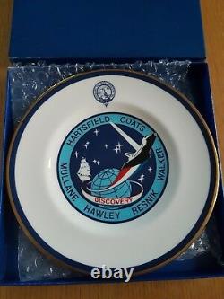 Royal Doulton STS 41 D plate Nasa Space Shuttle Discovery Very Rare