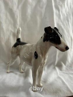 Royal Doulton Smooth Fox Terrier CH Chosen Don of Notts HN1069 very rare