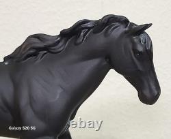 Royal Doulton Very Rare Cancara Running The Black Horse Lloyds Bank Horse DA224