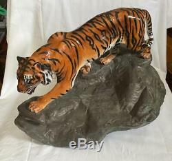 Royal Doulton Very Rare Tiger on Rock Figurine HN2639 (Prestige)