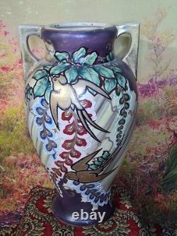 Royal Satsuma Large Gold gilded birds moriage mid 19th. C. Very rare piece