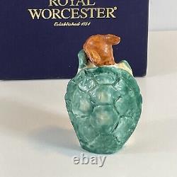 Royal Worcester MOCK TURTLE Alice in Wonderland FG Doughty very Rare 50s