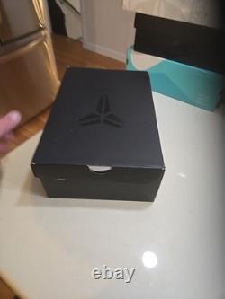 Size 12.5 -Kobe 9 EM Low Protro Wildcats PE Royal HV57331814662 VERY RARE SIZE