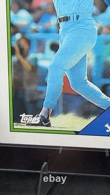 ULTRA RARE Bo Jackson Royals 1988 Topps #750 Error Card. Misprint & Misalign Dot