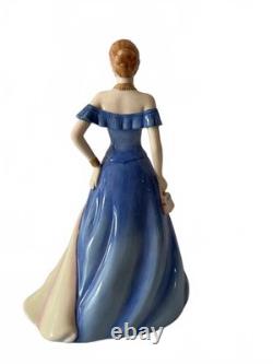 VERY RARE! A Moment To Remember Royal Doulton HN4944 2006 Ladies Figurine