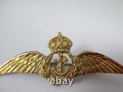 VERY RARE GEORGE VI, WW2 ERA ROYAL NAVY FLEET AIR ARM 9ct GOLD SWEETHEART BROOCH