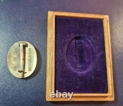 VERY RARE! Japanese Imperial Navy Short Service Completion Badge! +Original box