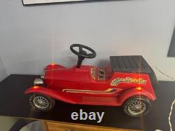 VERY RARE! PRINCE WILLIAM RIDE-ON TOY CAR ROYAL FAMILY PROTOTYPE CAR works