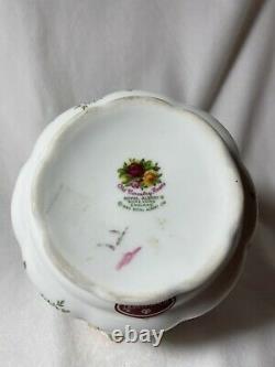 VERY RARE ROYAL ALBERT OLD COUNTRY ROSES Footed 5 Bowl of BONE CHINA Roses