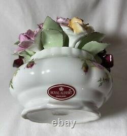 VERY RARE ROYAL ALBERT OLD COUNTRY ROSES Footed 5 Bowl of BONE CHINA Roses