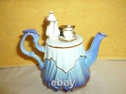 VERY RARE Royal Albert Old Country Roses Ruffled Skirt Mini Teapot 1996 Blue