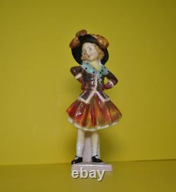 VERY RARE. Royal Doulton Figurine Pearly Girl HN2036. Simply perfect