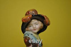 VERY RARE. Royal Doulton Figurine Pearly Girl HN2036. Simply perfect