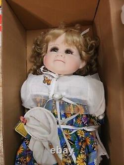 VERY RARE! Royal Vienna Collection Patsy #12/400 By Lloyd Middleton A-491