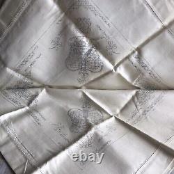 VERY RARE Vintage DMC Stamped Linen To Embroider a Tablecloth A REGAL SOUVENIR