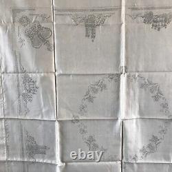 VERY RARE Vintage DMC Stamped Linen To Embroider a Tablecloth A REGAL SOUVENIR