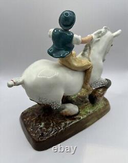 VERY Rare 1930's ROYAL DOULTON HN2520 Figurine THE FARMER'S BOY Retired 1960