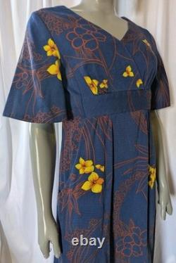 VTG 70s Royal Palm Hawaii United Airlines Very Rare Stewardess Uniform Dress S