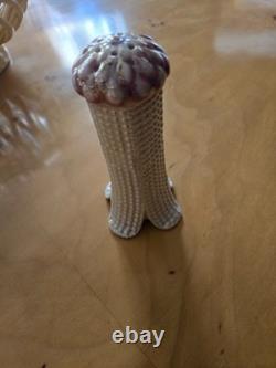 Very RARE Royal Bayreuth Porcelain Oyster & Pearl Hatpin Holder Great Condition