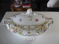 Very RARE Tureen & Lid Royale by Oscar De La Renta 8 1/2 X 15 X 8 Germany MINT