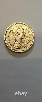 Very RARE Uncirculated 1983 Royal Arms One Pound Coin Old Style One Pound