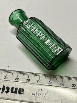 Very Rare 1/2oz Poison Bottle DERBY ROYAL INFIRMARY 1890 See Images (H319)