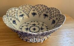 Very Rare 1966 Royal Copenhagen Blue Fluted Full Lace Fruit Basket 1/1061 EUC