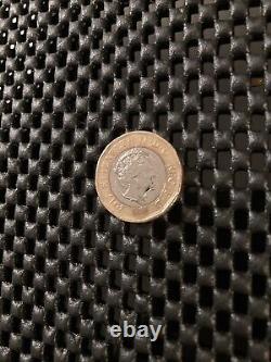 Very Rare 2017 £1 Pound Coin Royal Mint Error Misprinted Circle Queens Head