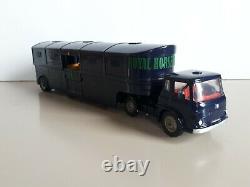 Very Rare Code 3 Corgi Bedford Artic Horse Box, Royal Horse Transport Livery