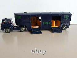 Very Rare Code 3 Corgi Bedford Artic Horse Box, Royal Horse Transport Livery