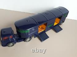 Very Rare Code 3 Corgi Bedford Artic Horse Box, Royal Horse Transport Livery