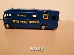 Very Rare Code 3 Dinky 581/981 Horse Box, In Livery Royal Horse Transport. Hrh