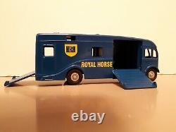 Very Rare Code 3 Dinky 581/981 Horse Box, In Livery Royal Horse Transport. Hrh