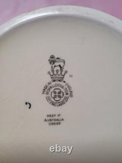 Very Rare Dickens Sairey Gamp Relief Teapot Royal Doulton D5833
