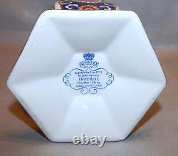 Very Rare John Aynsley Imperial Pattern 8 1/4 Vase