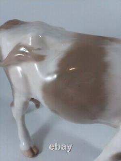 Very Rare Lauritz Jensen Grazing Cow Royal Copenhagen Large 11 x 6 1310 1553