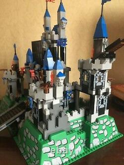 Very Rare Lego Castle 10176 Royal King's Castle Retired set 2006