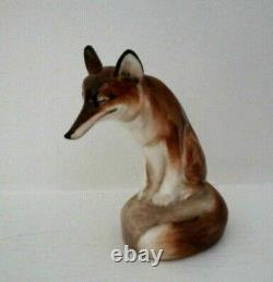 Very Rare Royal Doulton Fox Seated Hn 147c Style One Small Size Perfect