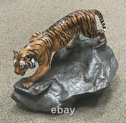 Very Rare Royal Doulton Prestige Tiger On A Rock Figurine HN 2639
