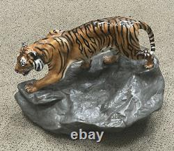 Very Rare Royal Doulton Prestige Tiger On A Rock Figurine HN 2639