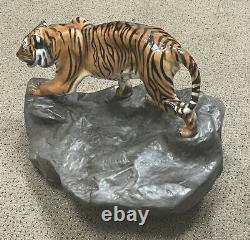 Very Rare Royal Doulton Prestige Tiger On A Rock Figurine HN 2639