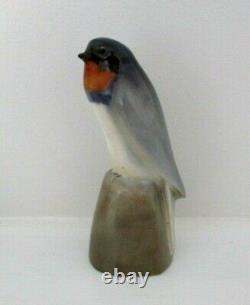 Very Rare Royal Doulton Swallow On Rock Hn 136 Excellent