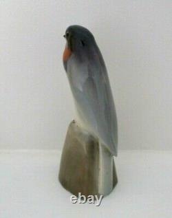 Very Rare Royal Doulton Swallow On Rock Hn 136 Excellent